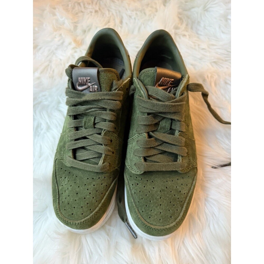 Air Jordan 1 Retro Low NS HC Style# 919705-330 Sz 6 Youth Green Suede Sneakers